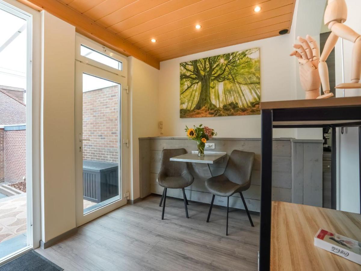 Terraced House In Kerkrade With A Garden Exterior foto